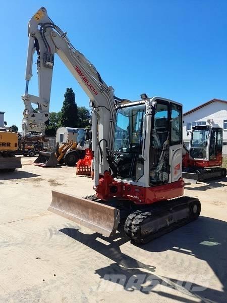 Takeuchi TB 335 R حفارات صغيرة أقل من 7 طن (حفارات صغيرة)