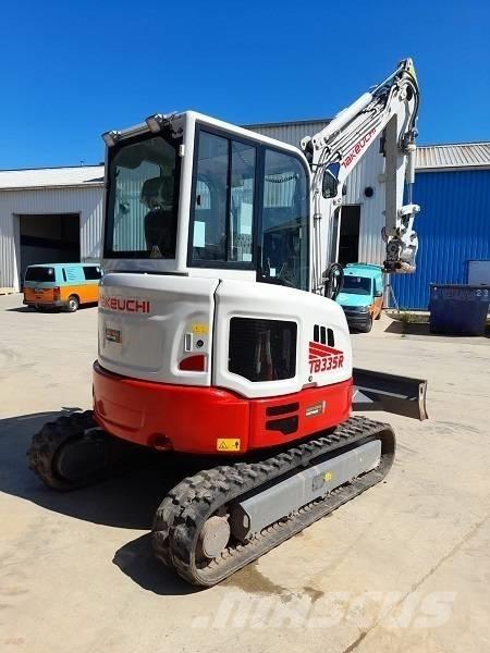 Takeuchi TB 335 R حفارات صغيرة أقل من 7 طن (حفارات صغيرة)