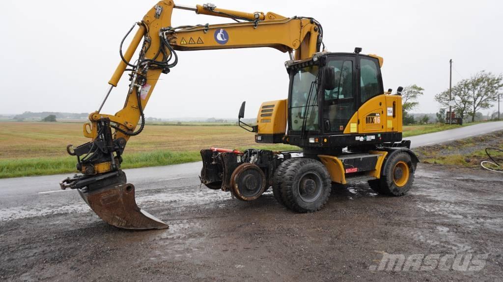 Hydrema MX 16 Rail حفارات بعجل