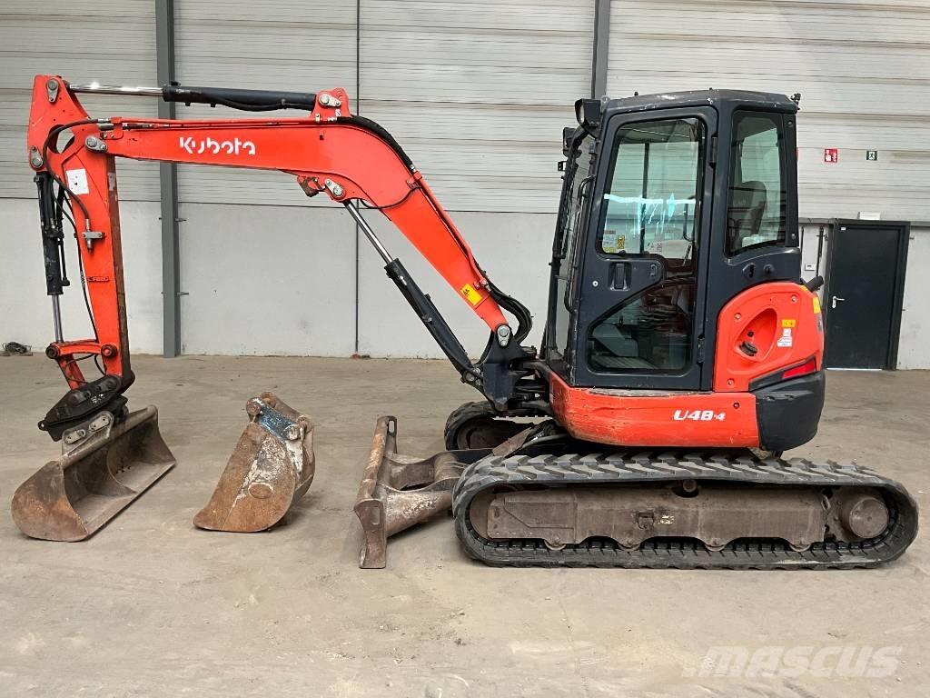 Kubota U 48-4 حفارات صغيرة أقل من 7 طن (حفارات صغيرة)
