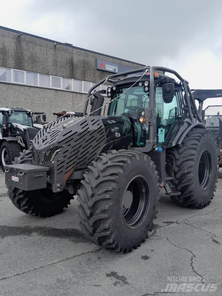 Valtra T 175 ED جرارات التحريج