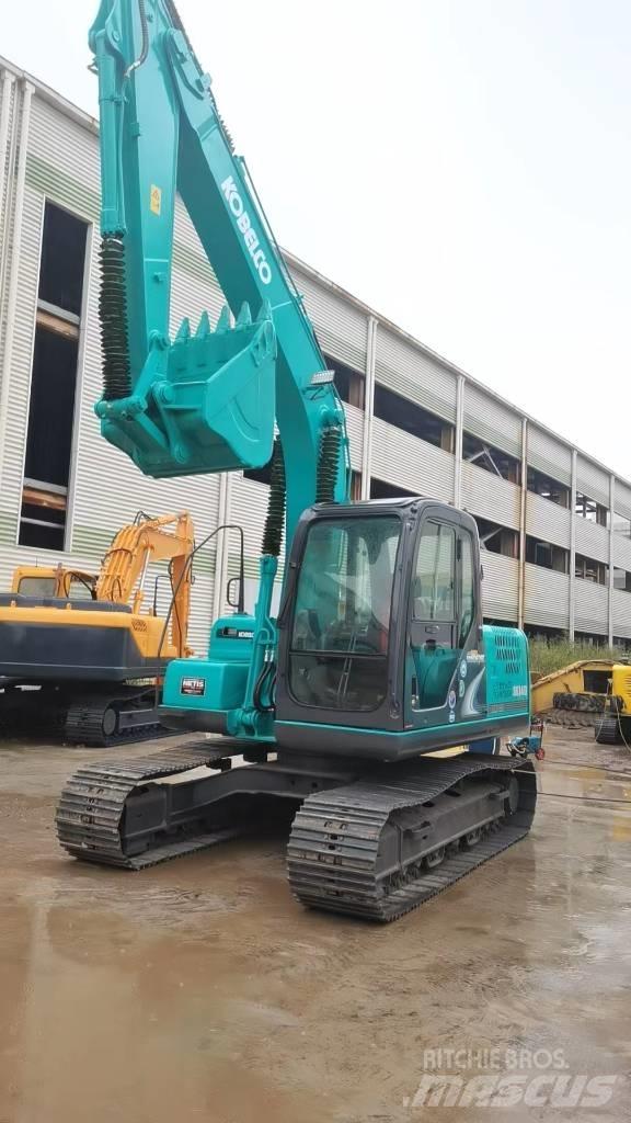 Kobelco 140-8 حفارات زحافة