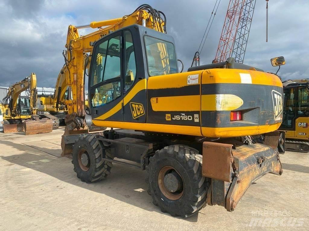 JCB JS160W NVT حفارات بعجل