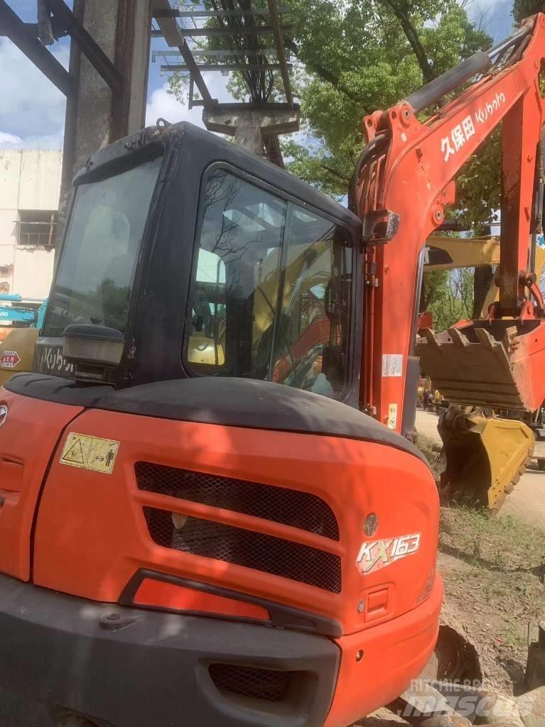 Kubota KX 163 حفارات زحافة