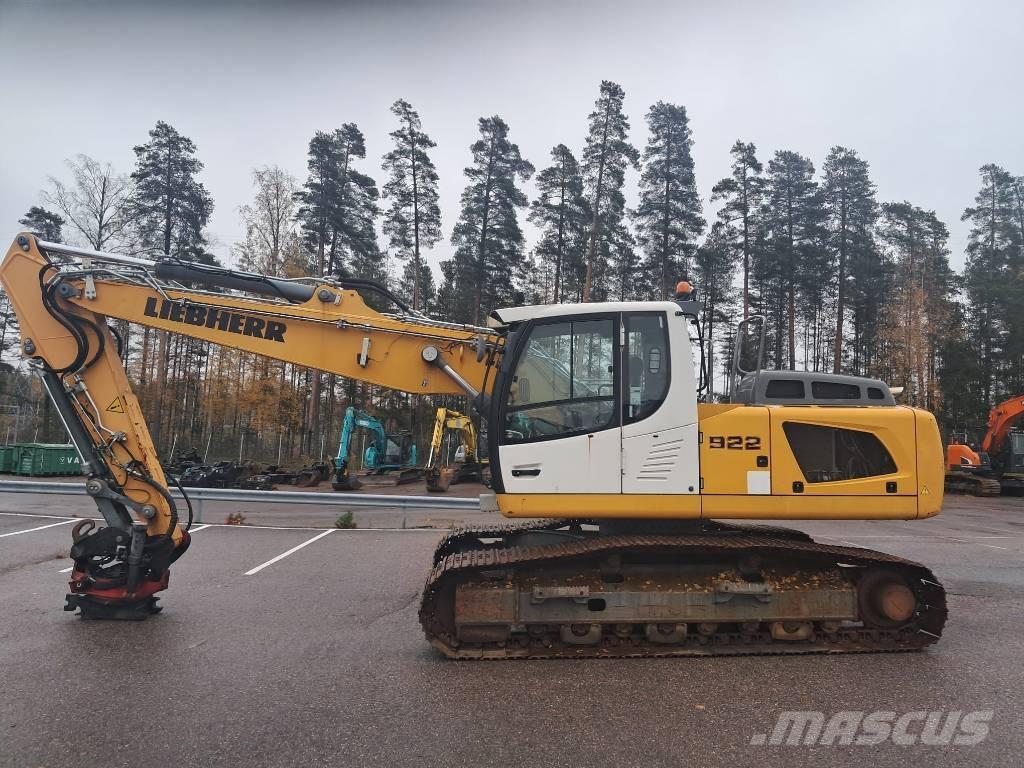 Liebherr R 922 LC حفارات زحافة