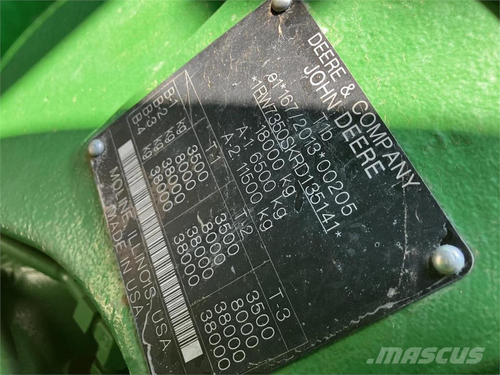 John Deere 7R 350 الجرارات