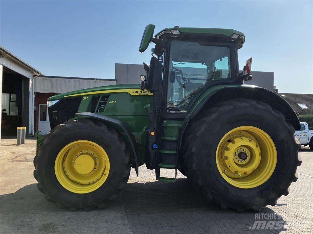 John Deere 7R 350 الجرارات