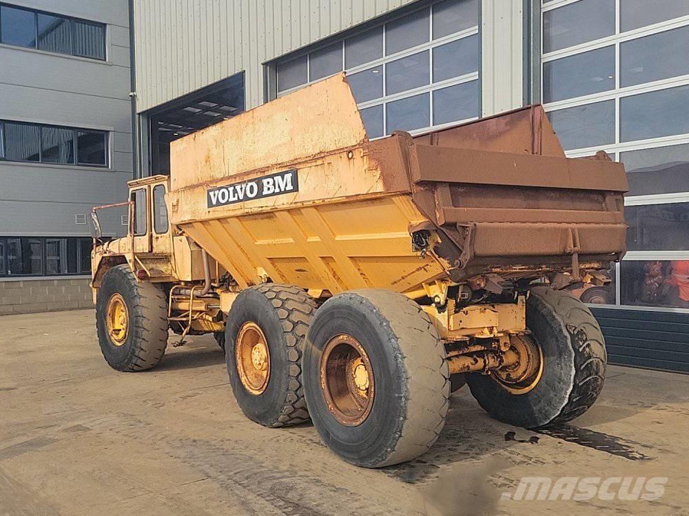 Volvo BM 861 ساحبات مفصلية
