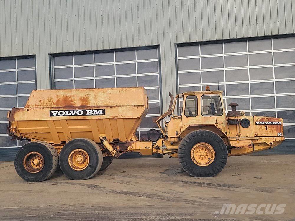 Volvo BM 861 ساحبات مفصلية
