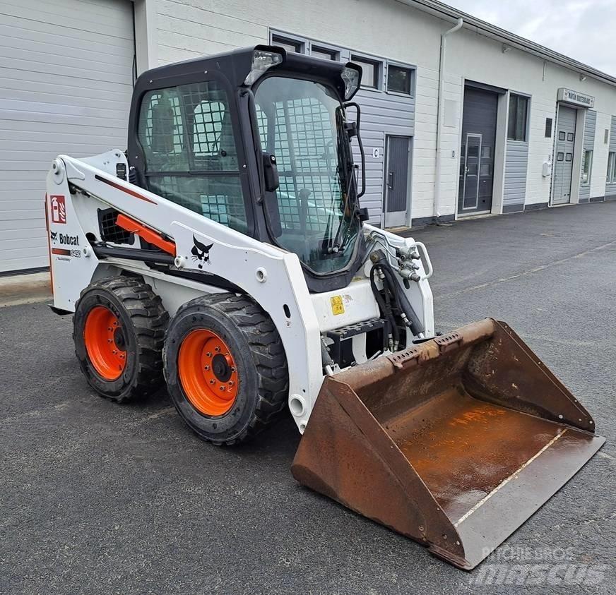 Bobcat S 450 لوادر انزلاقية التوجيه