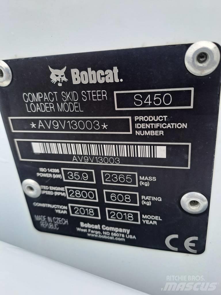 Bobcat S 450 لوادر انزلاقية التوجيه