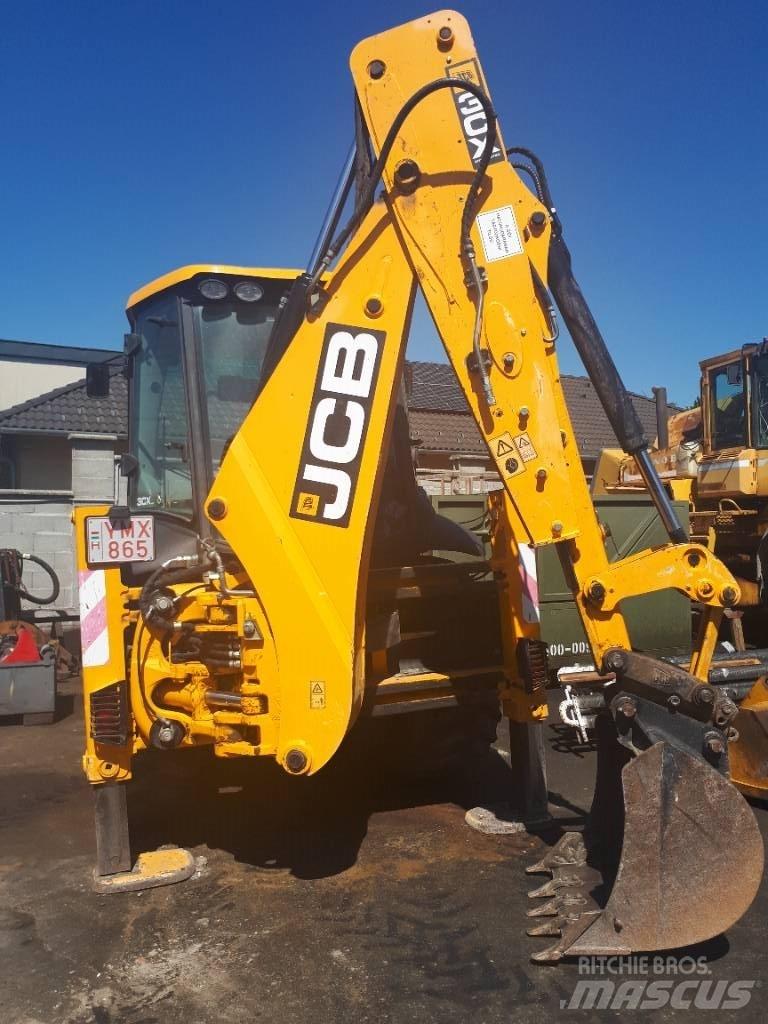 JCB 3 CX لوادر ذات جرافات عكسية