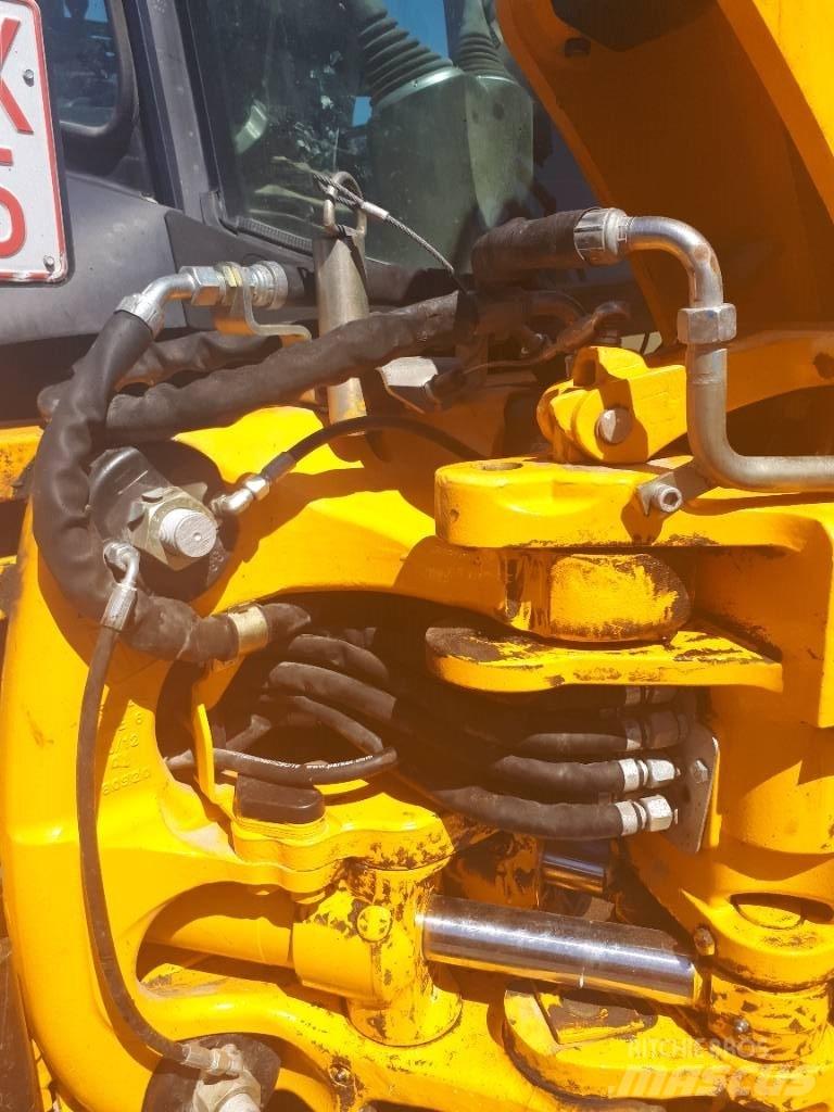 JCB 3 CX لوادر ذات جرافات عكسية
