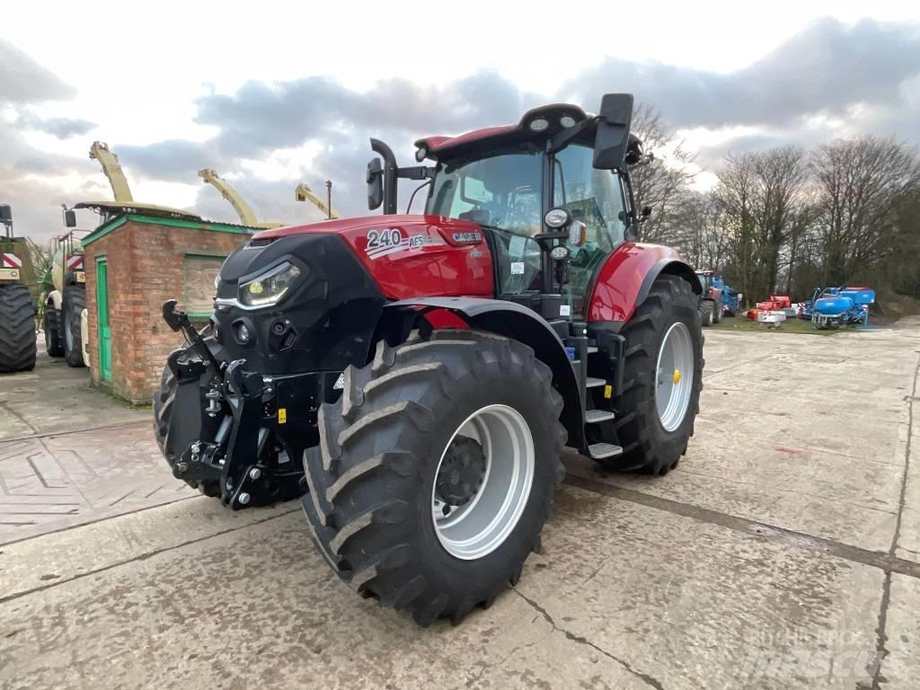 Case IH Puma 240 CVX الجرارات