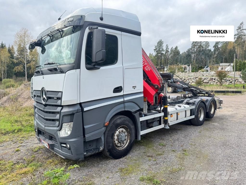 Mercedes-Benz 2653 L شاحنات الرافعات