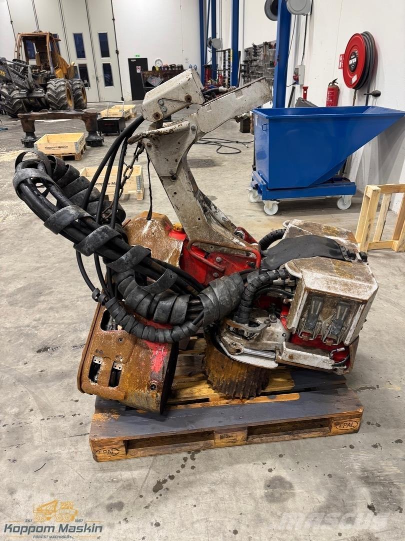 Log Max 3000T رؤوس حصادات