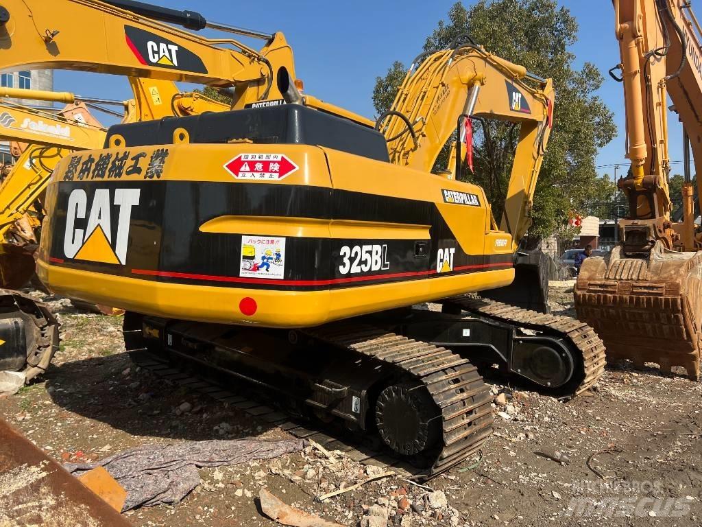 CAT 325 B حفارات زحافة