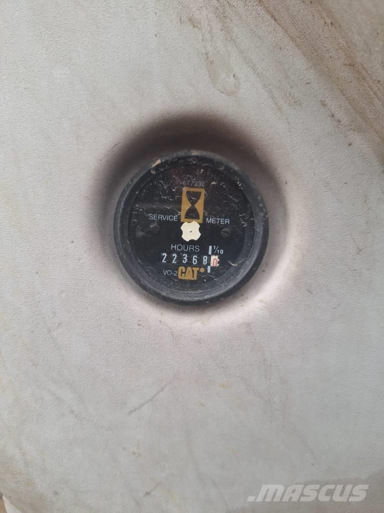 CAT MYYTY! SOLD!  317 حفارات زحافة