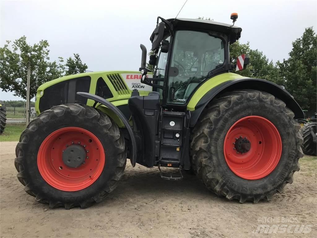 CLAAS Axion 950 الجرارات