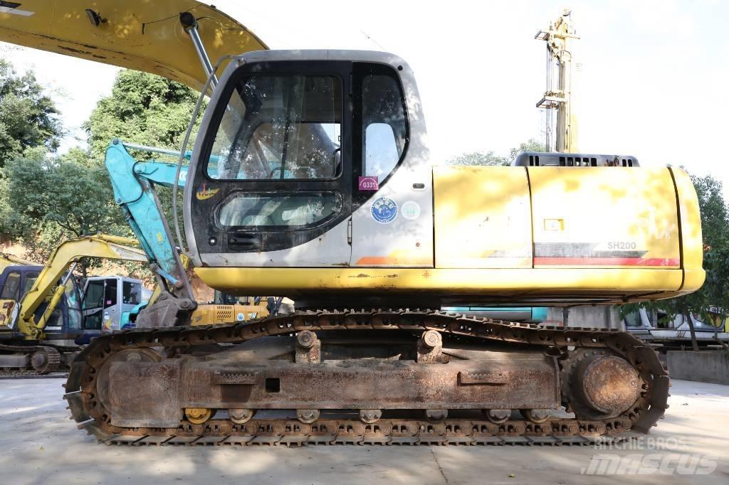 Sumitomo SH200A3 حفارات زحافة
