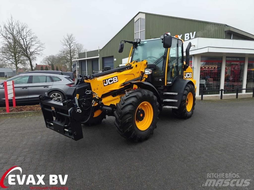 JCB TM 320 معدات مناولة لأغراض الزراعة