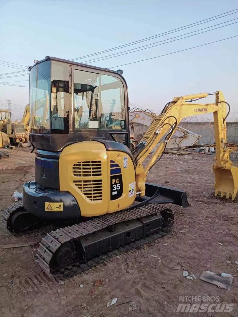 Komatsu PC 35 حفارات صغيرة أقل من 7 طن (حفارات صغيرة)