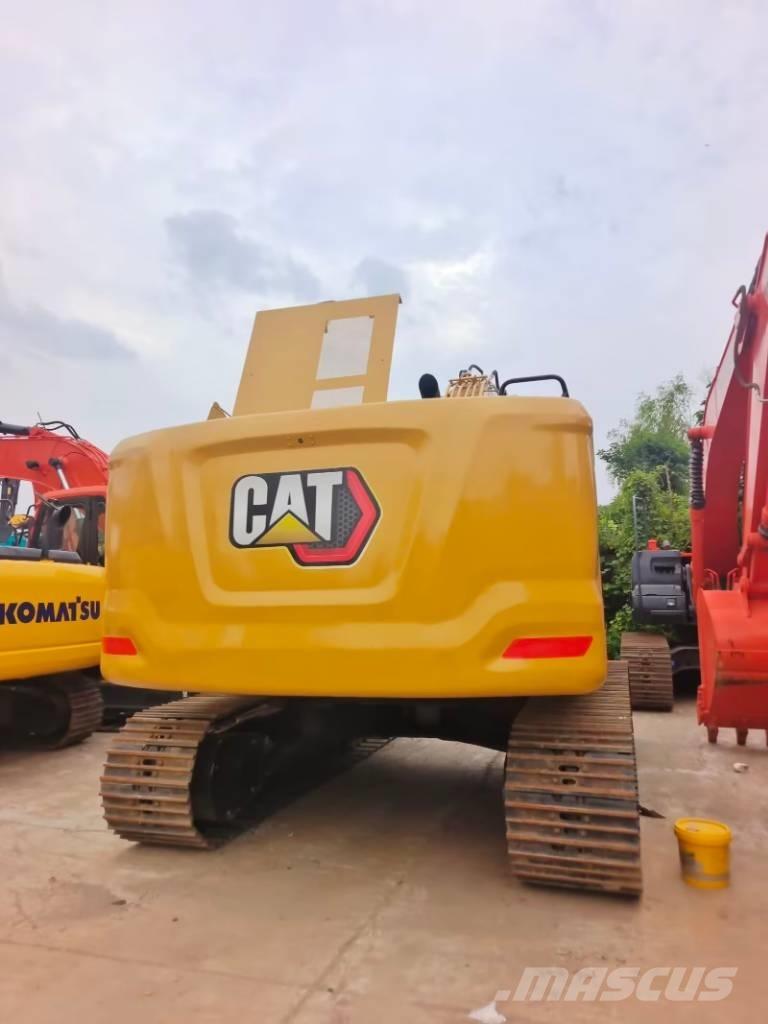 CAT 323 GC حفارات زحافة