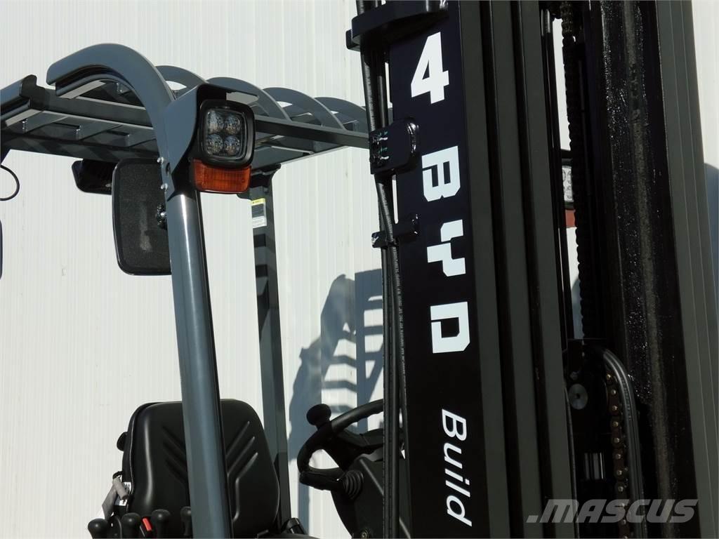 BYD ECB18B شاحنات ذات رافعات شوكية تعمل بالكهرباء