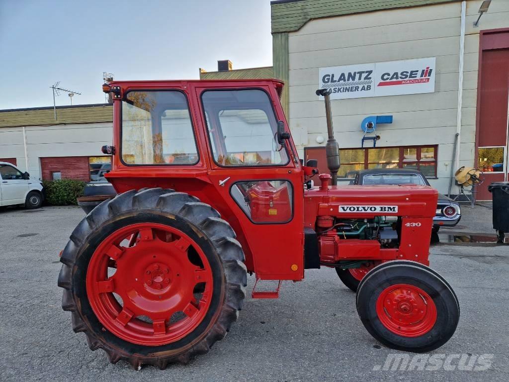 Volvo BM 430 الجرارات