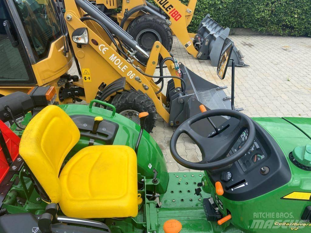 John Deere 3036 EN الجرارات