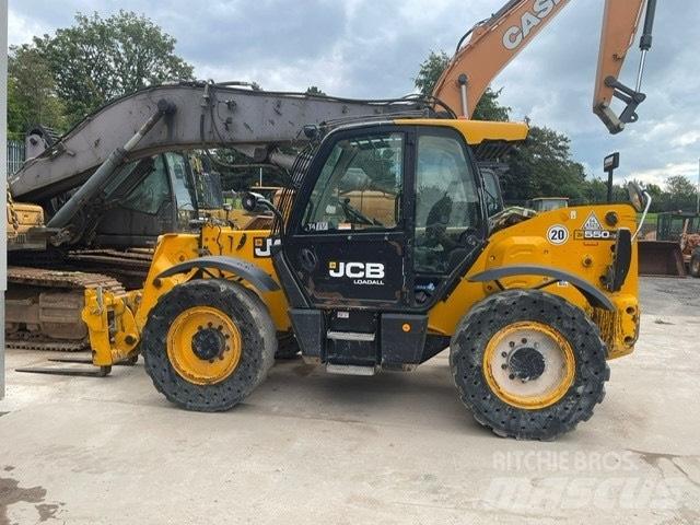 JCB 550-60 مناولات متداخلة