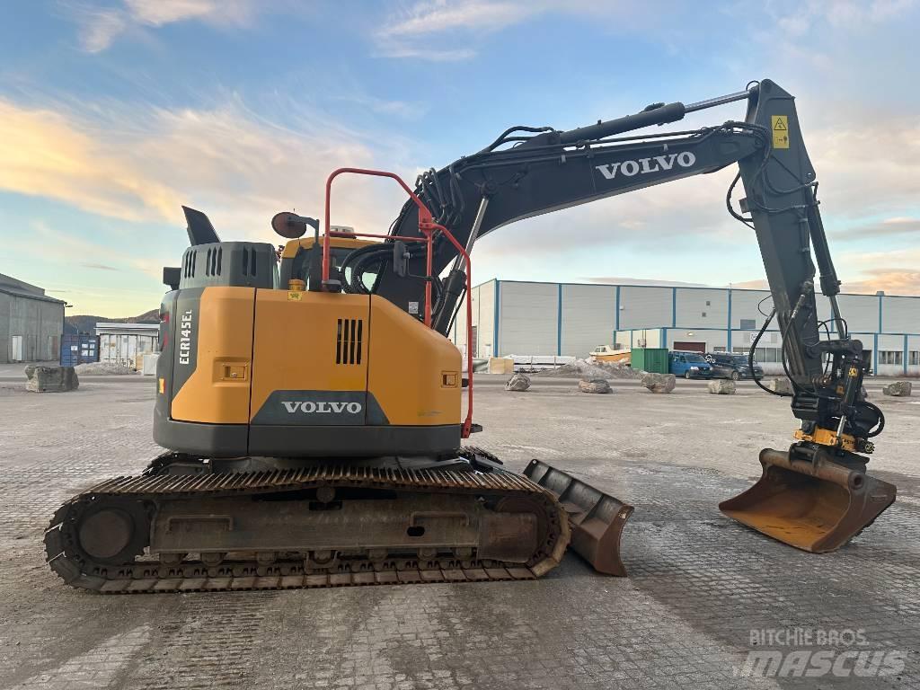 Volvo ECR145EL حفارات زحافة