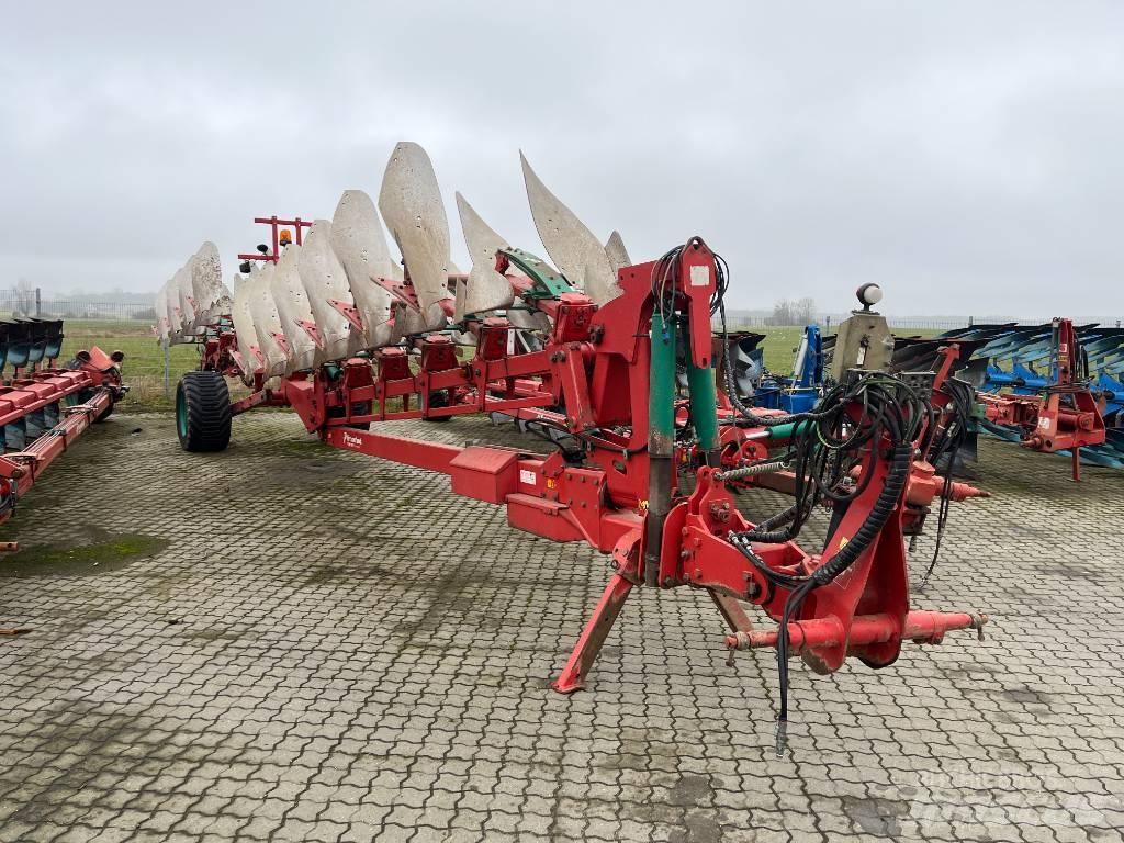 Kverneland PW100 محاريث عكسية