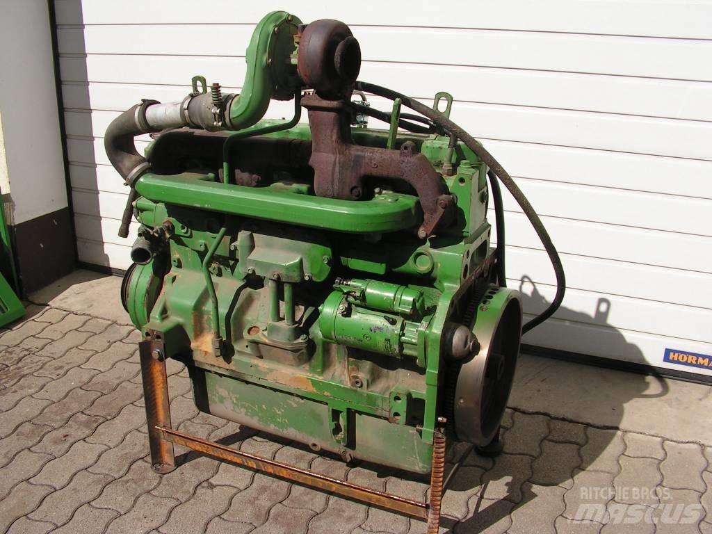 John Deere 2264 محركات