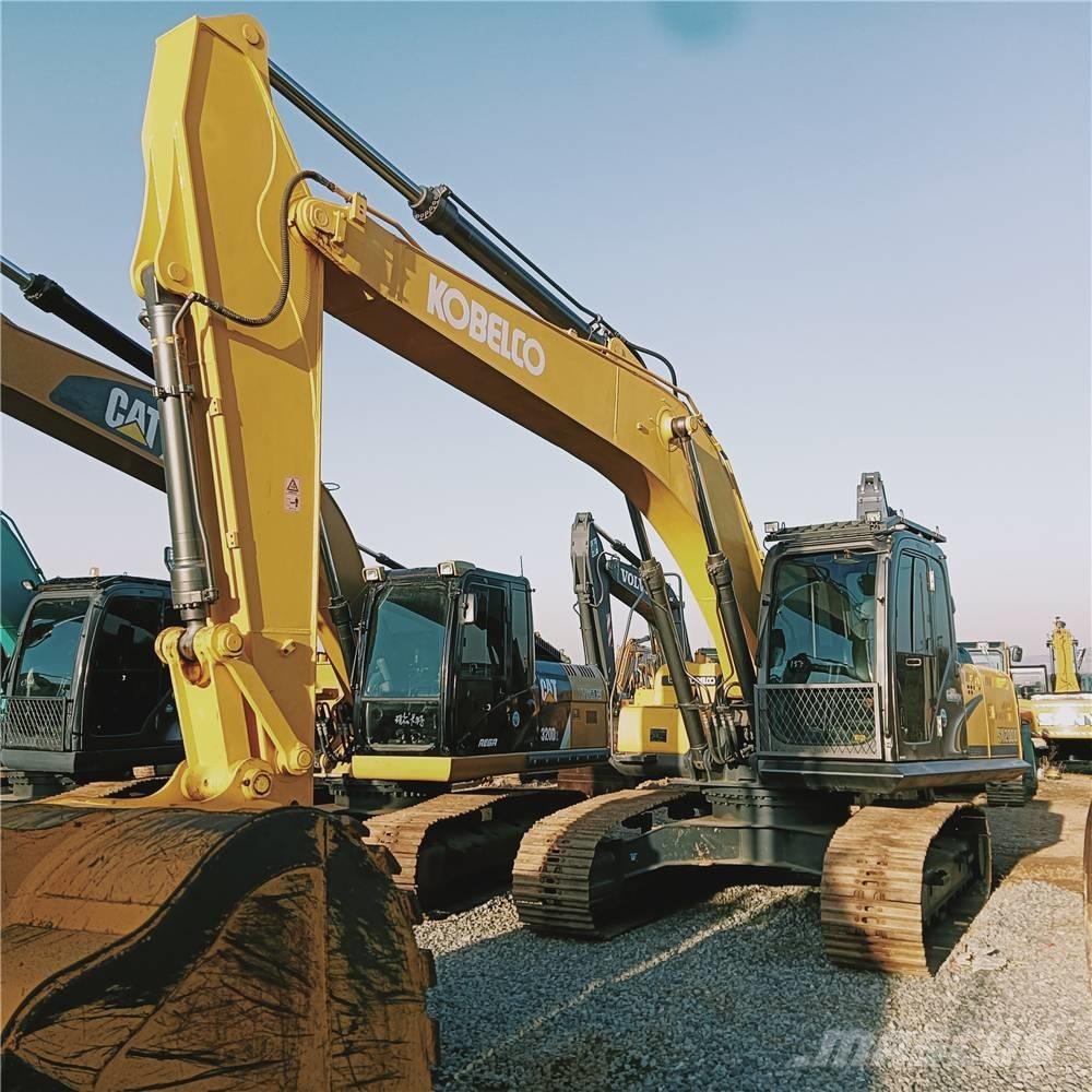 Kobelco SK200-8 حفارات زحافة