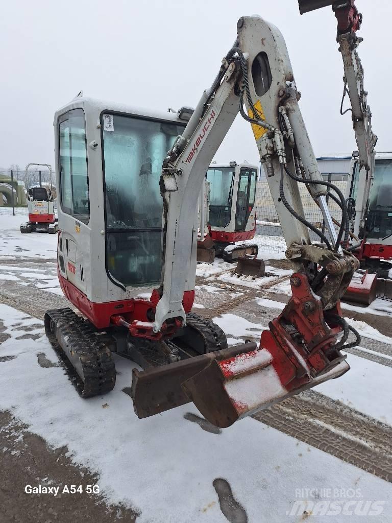 Takeuchi TB 216 حفارات صغيرة أقل من 7 طن (حفارات صغيرة)