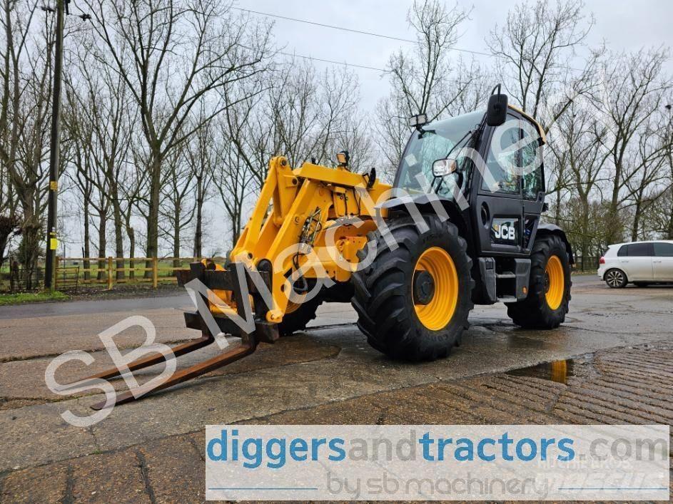 JCB 538-60 مناولات متداخلة