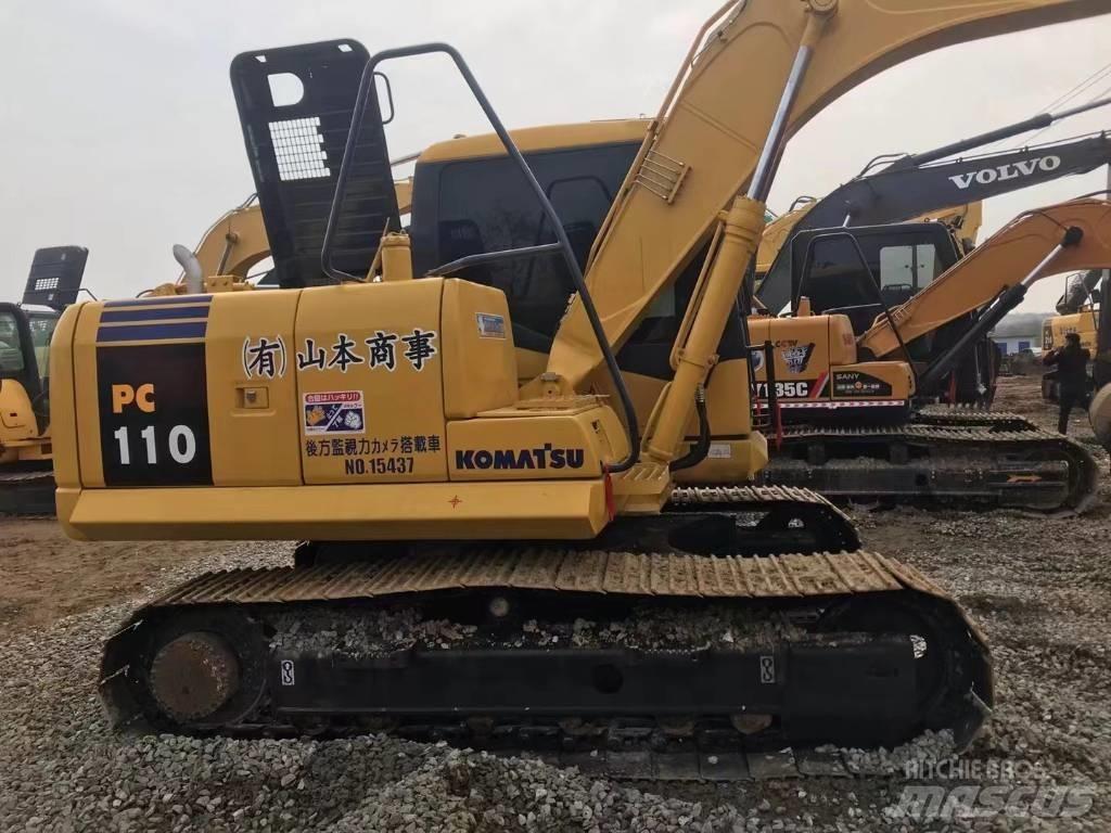 Komatsu pc110 حفارات زحافة
