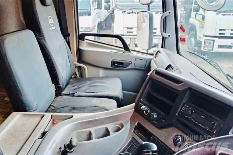 UD CW 26 460 شاحنات أخرى