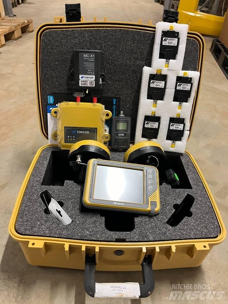 Topcon X-53x مكونات أخرى