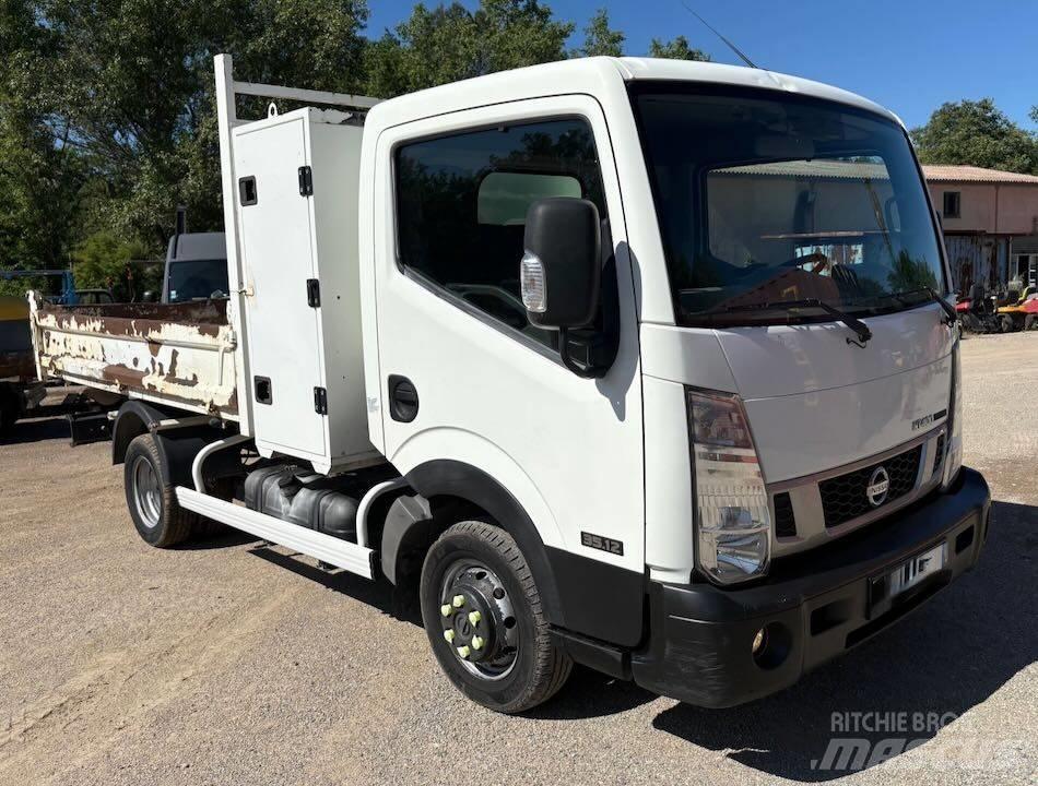 Nissan CABSTAR 35.12 شاحنات خفيفة/مفصلية الجوانب