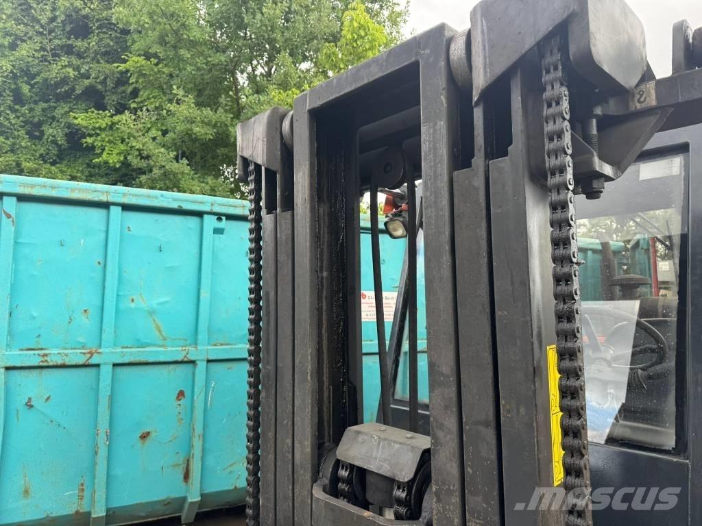 Mora MC80CS شاحنات الديزل