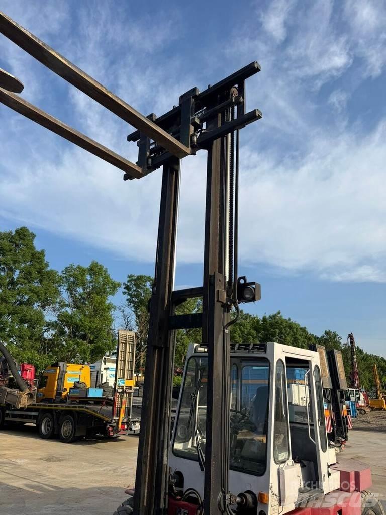 Kalmar DB7 - 600 شاحنات الديزل