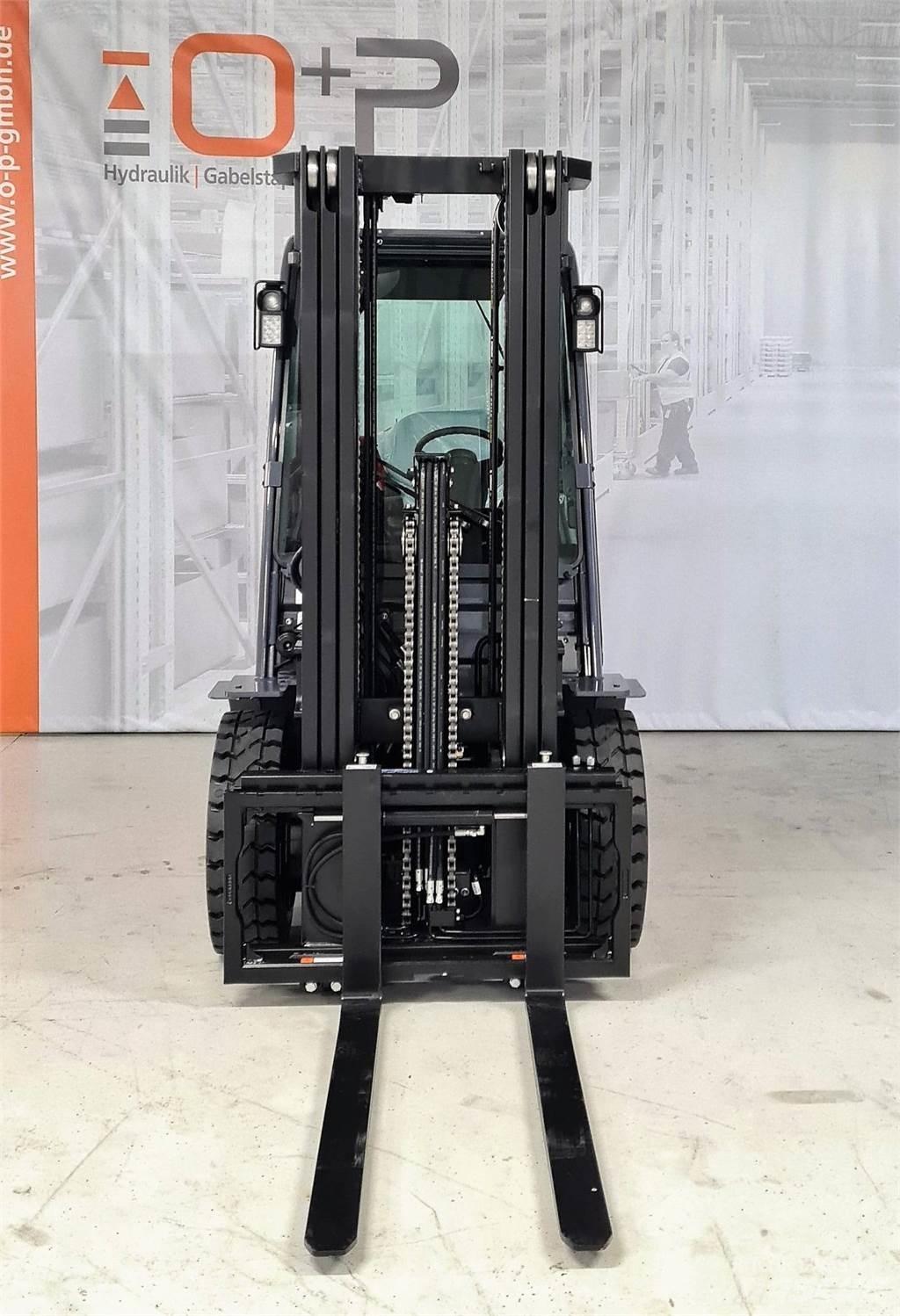 Toyota 02-8FGF30 شاحنات LPG