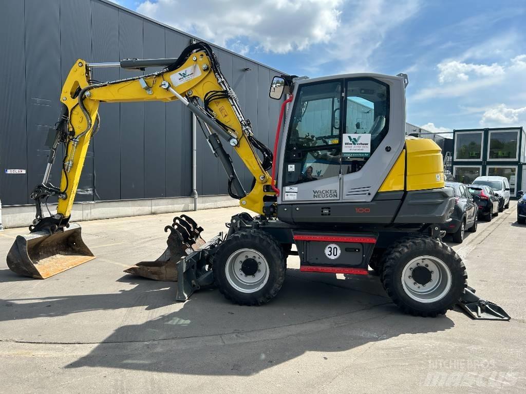 Wacker Neuson EW 100 حفارات بعجل