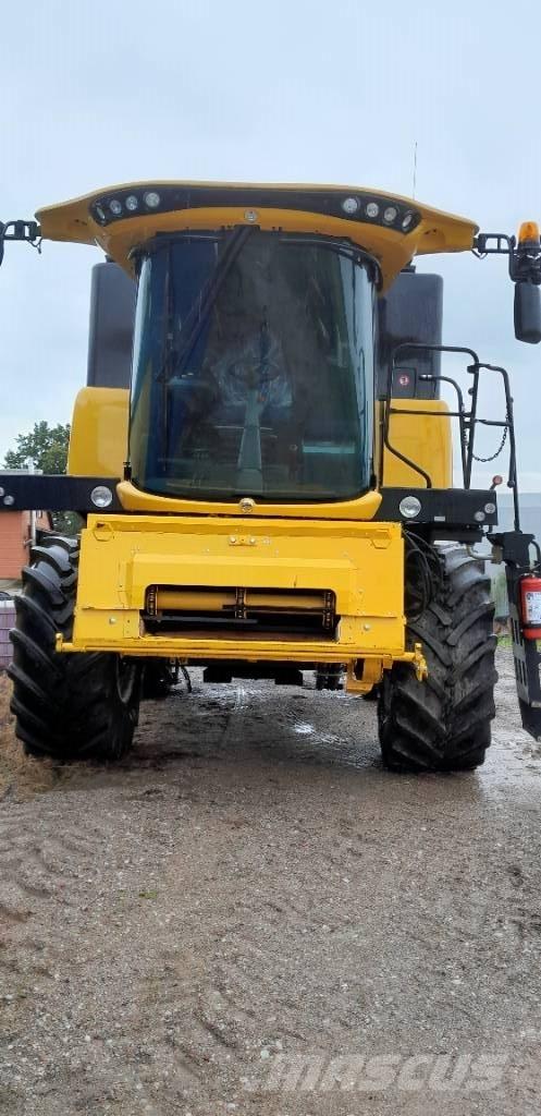 New Holland CX5.80 حصادات