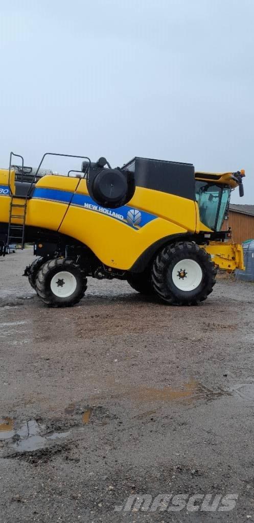 New Holland CX5.80 حصادات