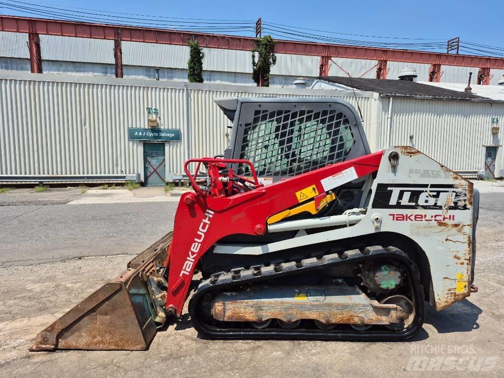 Takeuchi TL 6 R لوادر انزلاقية التوجيه