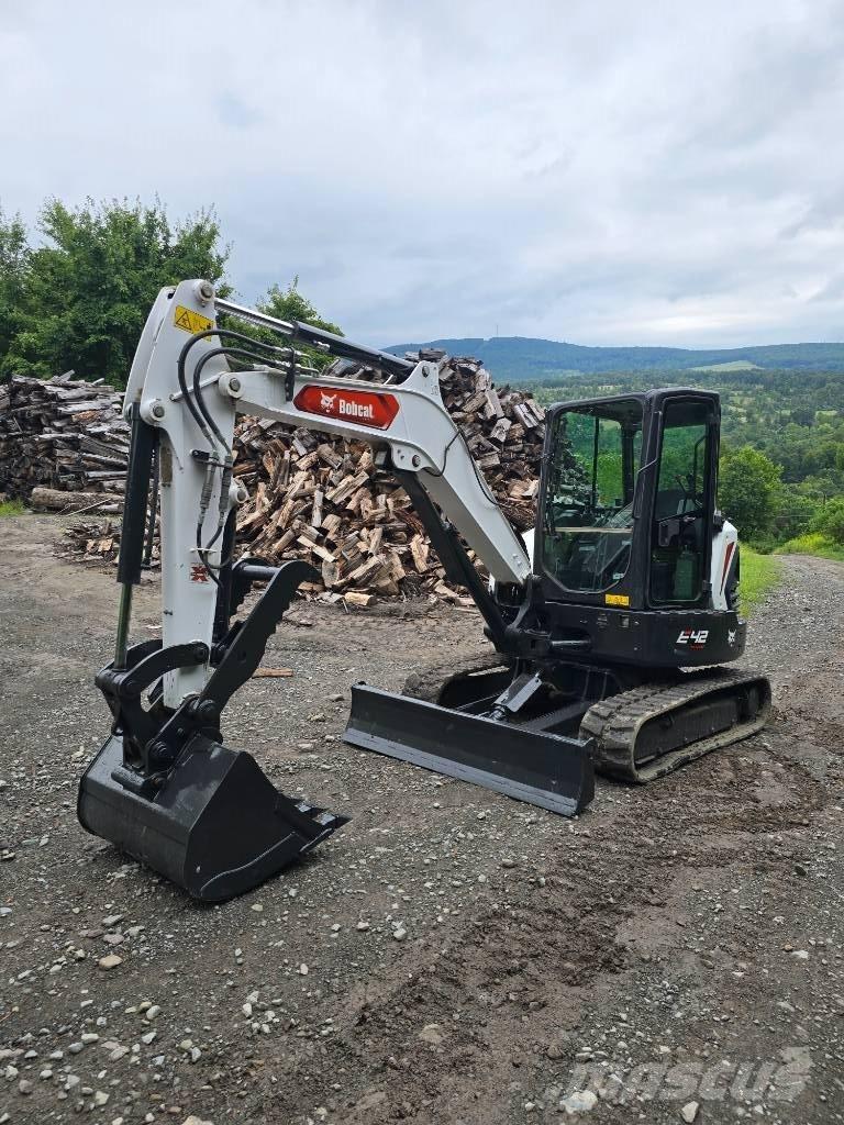 Bobcat E 42 حفارات صغيرة أقل من 7 طن (حفارات صغيرة)