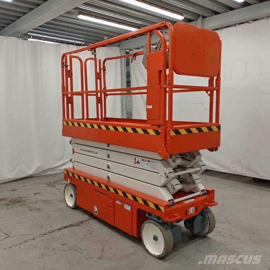 Snorkel S 3226E رافعات مقصية الشكل